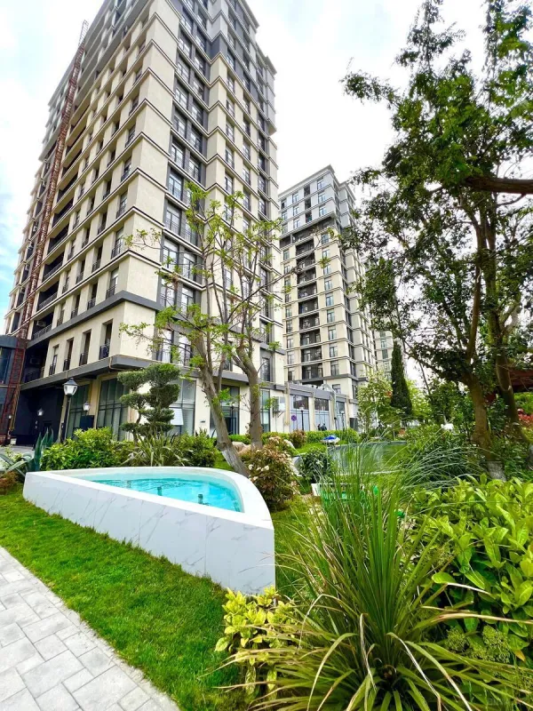 Satılır 2 otaqlı mənzil 62 m²