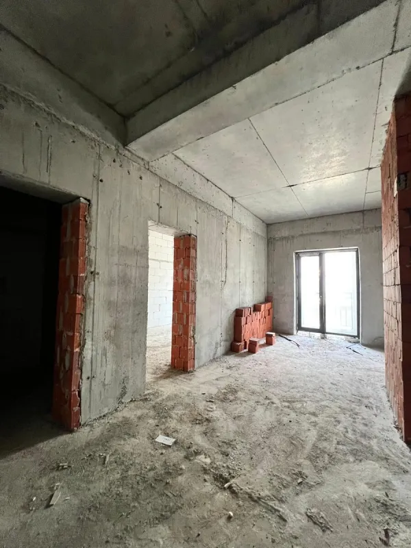 Satılır 2 otaqlı mənzil 62 m²