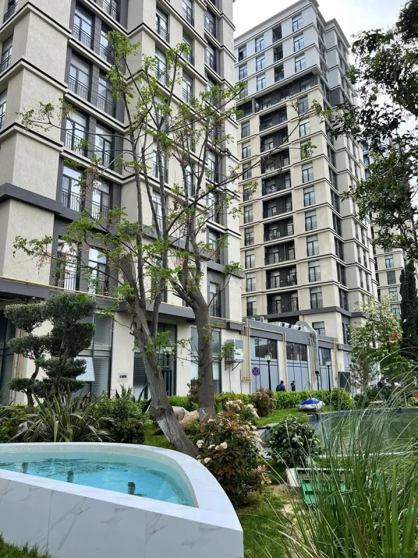 Satılır 2 otaqlı mənzil 62 m²