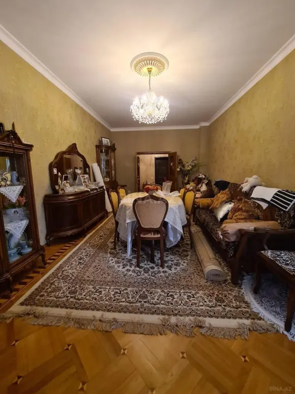 Satılır 3 otaqlı mənzil 90 m²