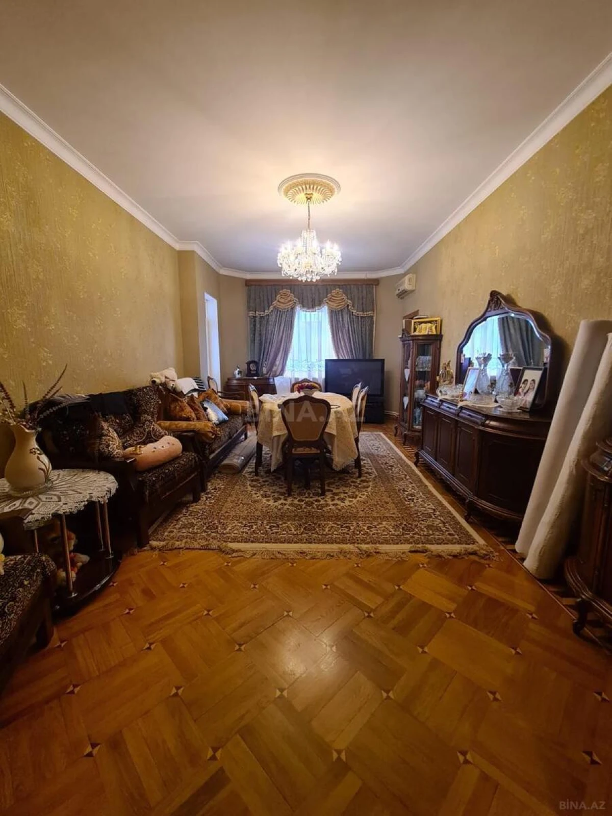 Satılır 3 otaqlı mənzil 90 m²