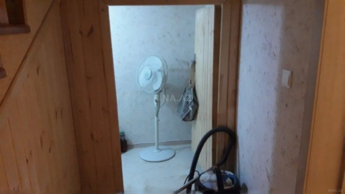 Kirayə verilir 6 otaqlı həyət evi 300 m²