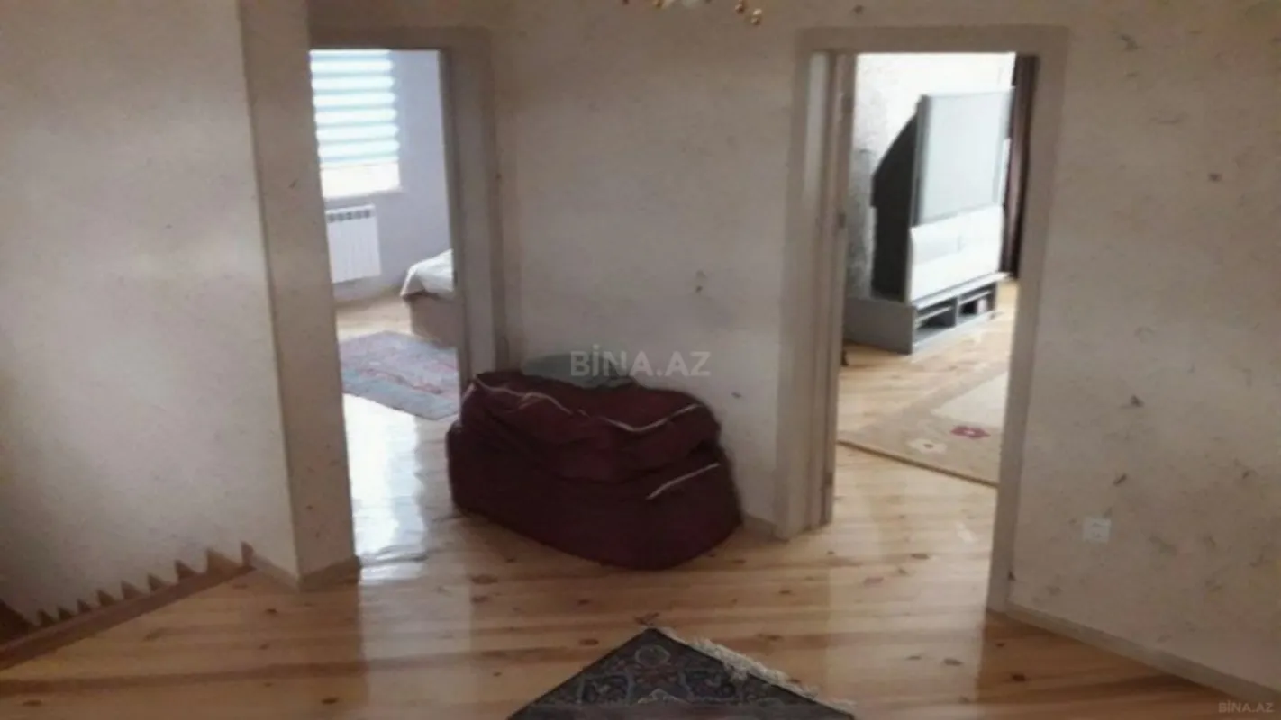 Kirayə verilir 6 otaqlı həyət evi 300 m²