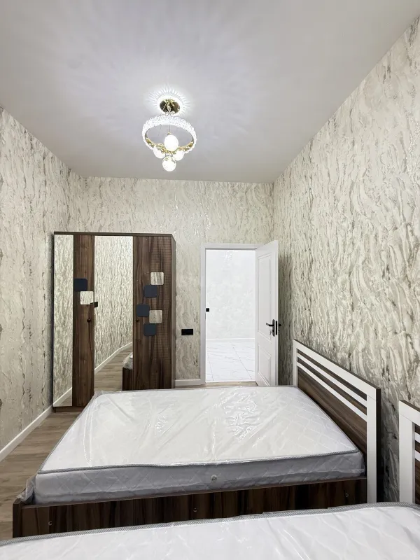 Satılır 4 otaqlı həyət evi 140 m²