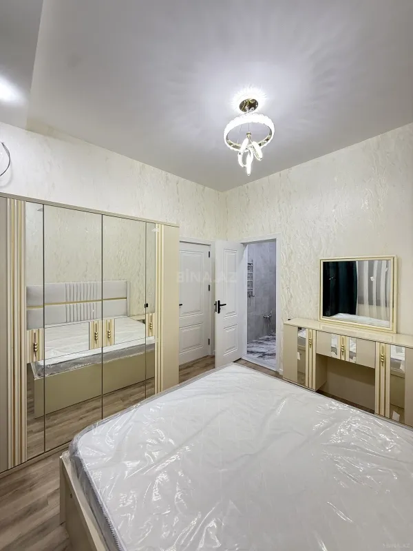 Satılır 4 otaqlı həyət evi 140 m²