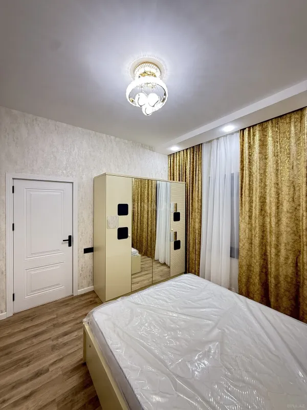 Satılır 4 otaqlı həyət evi 140 m²