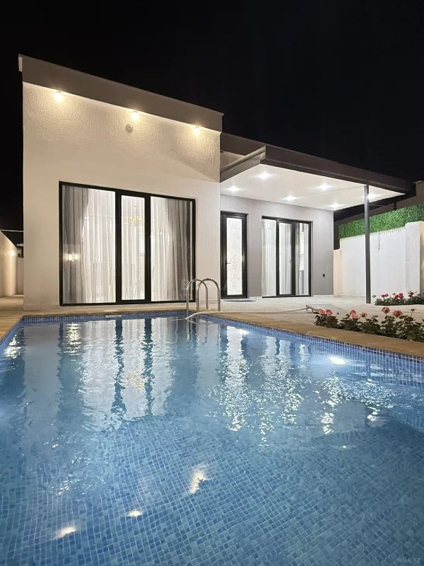Satılır 4 otaqlı həyət evi 140 m²