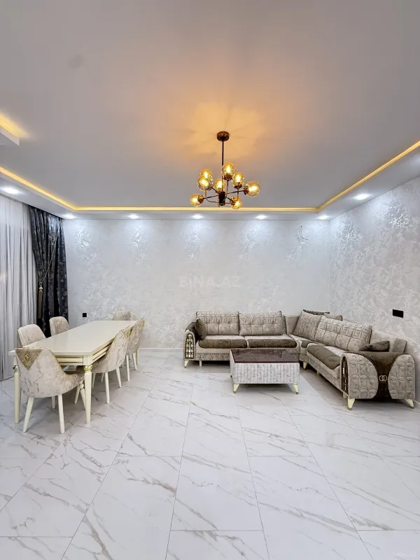 Satılır 4 otaqlı həyət evi 140 m²