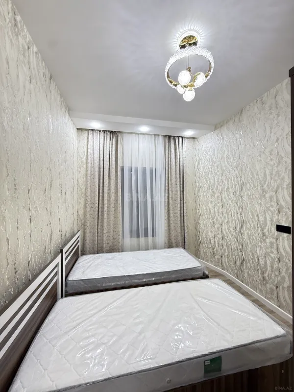 Satılır 4 otaqlı həyət evi 140 m²