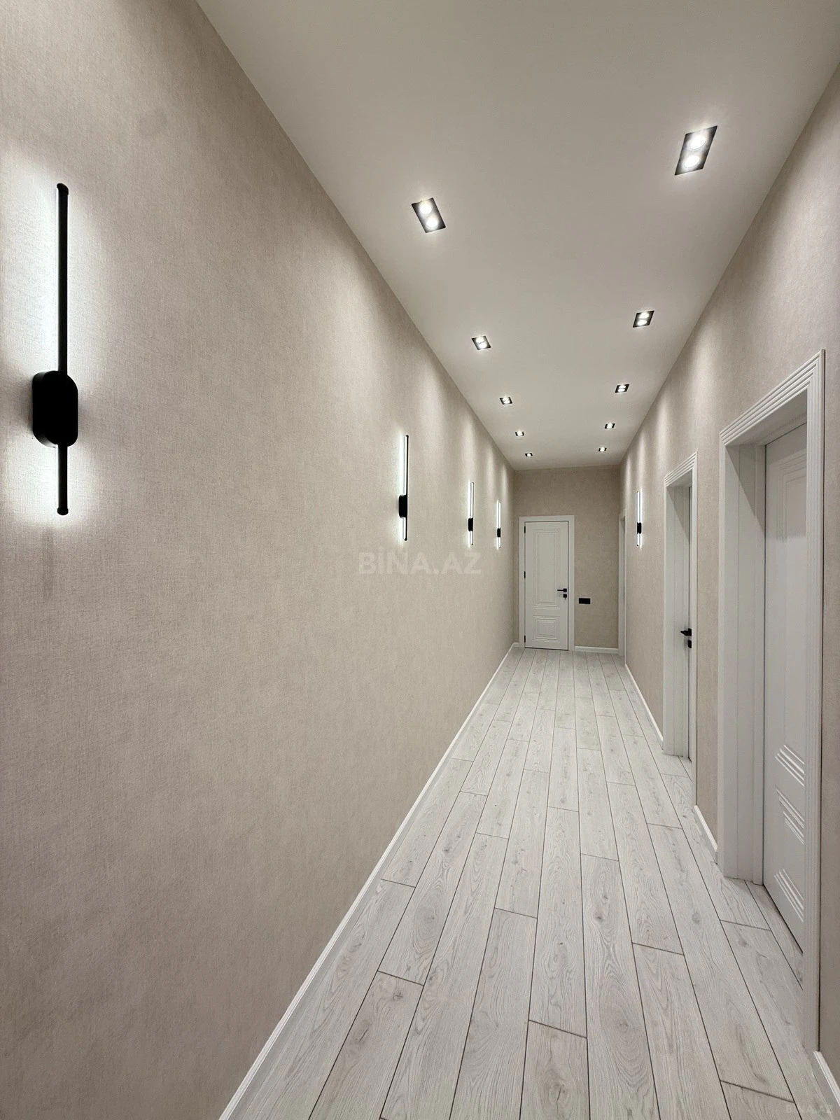 Satılır 4 otaqlı həyət evi 200 m²