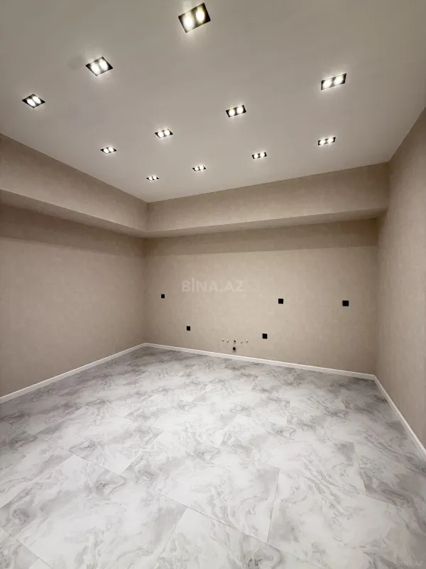 Satılır 4 otaqlı həyət evi 200 m²