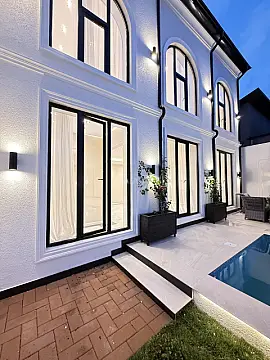 Satılır 4 otaqlı həyət evi 200 m²