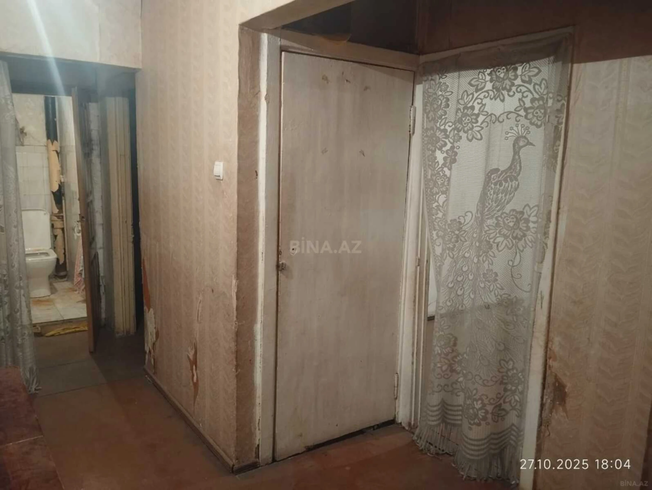 Satılır 5 otaqlı mənzil 110 m²
