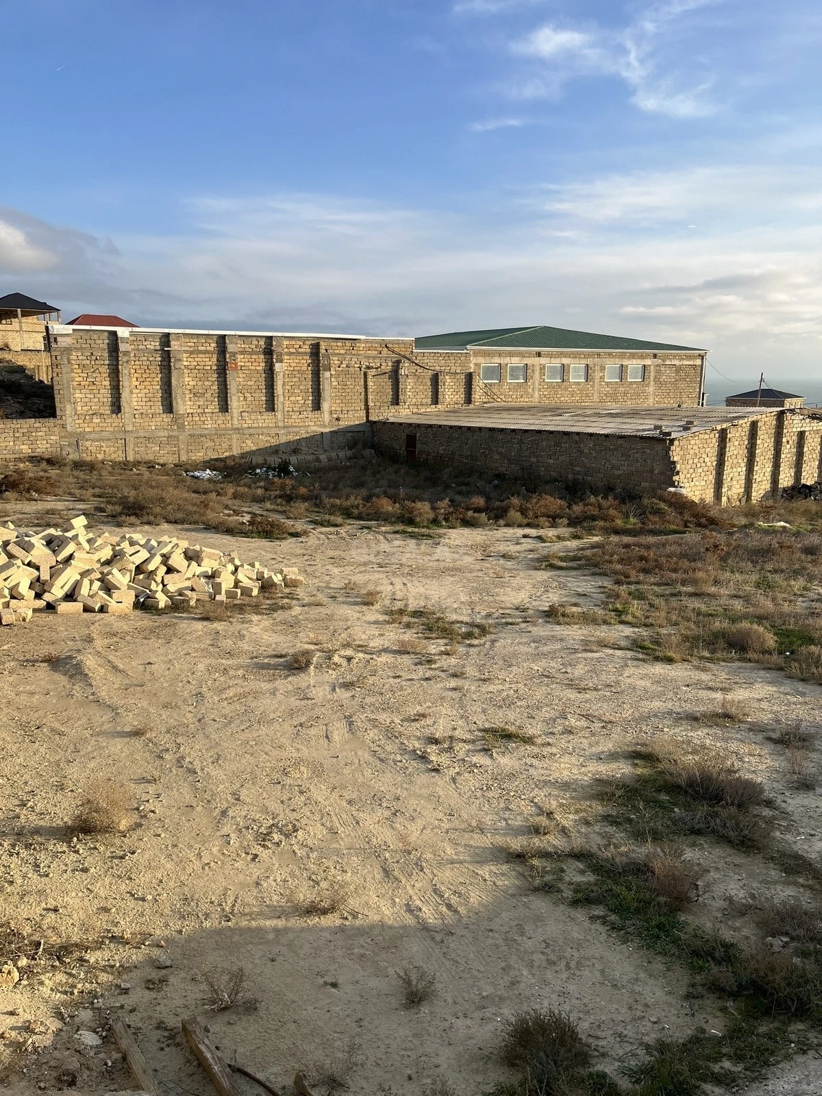 Satılır torpaq sahəsi 12 m²