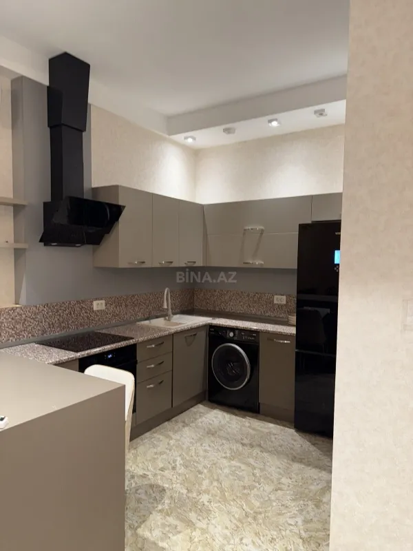Kirayə verilir 2 otaqlı mənzil 60 m²