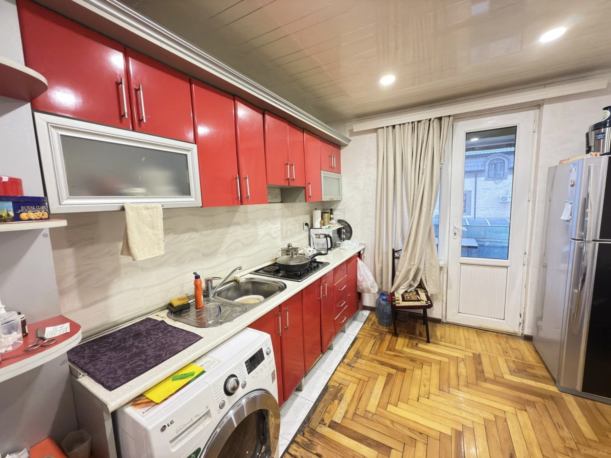 Satılır 5 otaqlı mənzil 115 m²