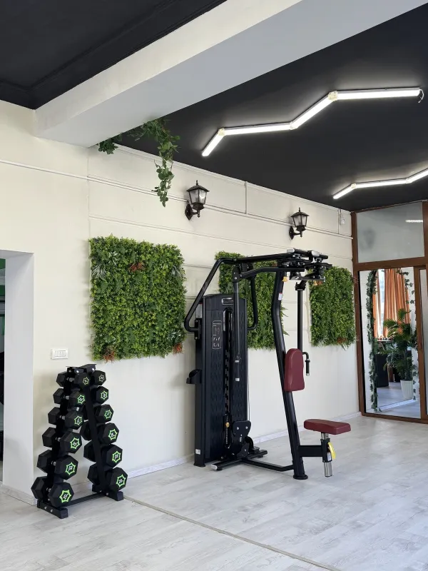 Kirayə verilir obyekt 220 m²