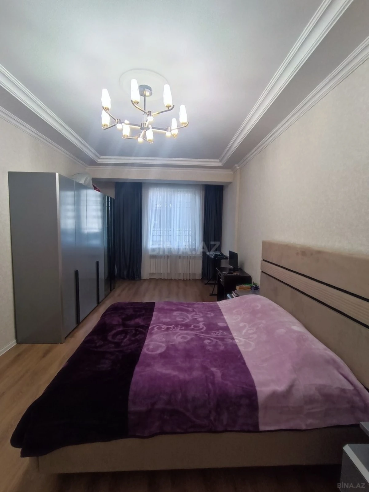 Satılır 2 otaqlı mənzil 72 m²