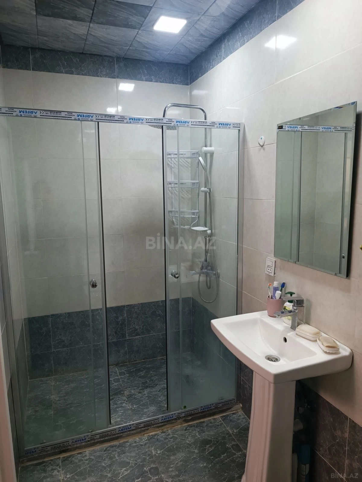 Satılır 2 otaqlı mənzil 72 m²
