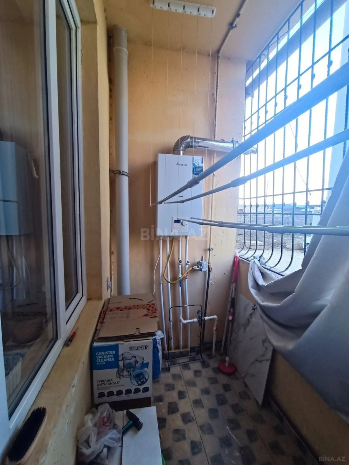 Satılır 2 otaqlı mənzil 72 m²