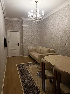 Satılır 2 otaqlı mənzil 72 m²