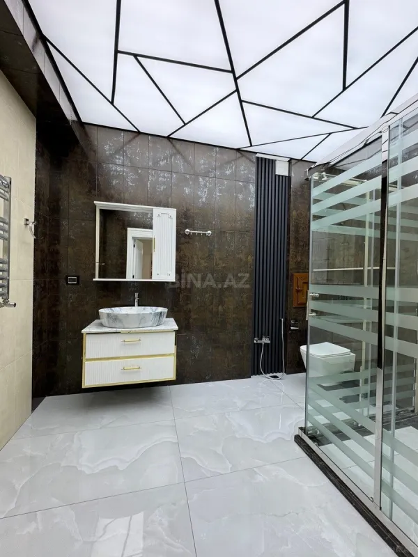 Kirayə verilir 3 otaqlı mənzil 150 m²