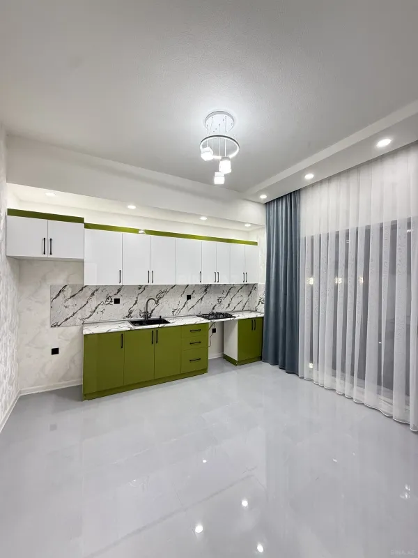 Satılır 4 otaqlı həyət evi 140 m²