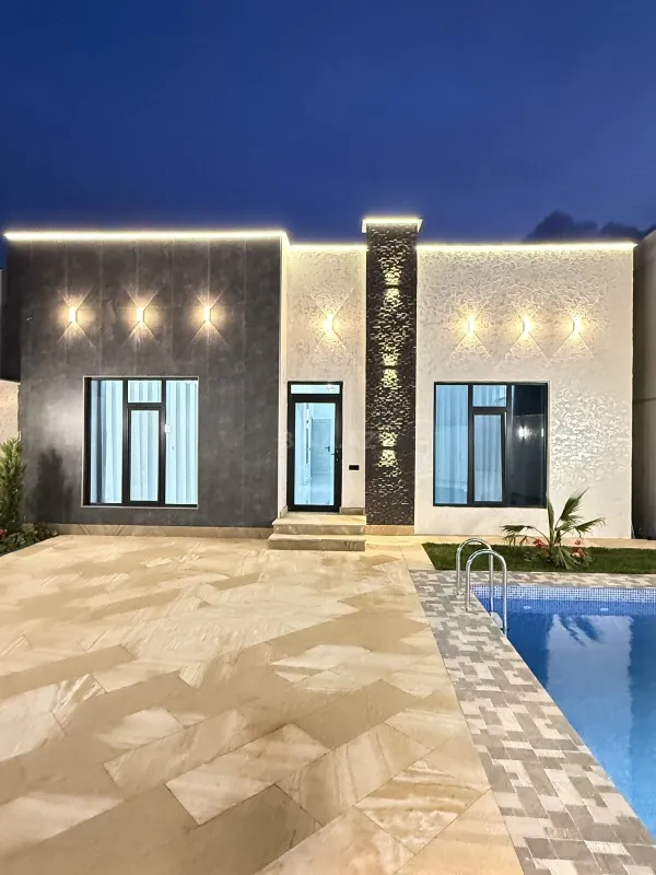 Satılır 4 otaqlı həyət evi 140 m²