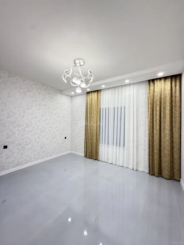 Satılır 4 otaqlı həyət evi 140 m²