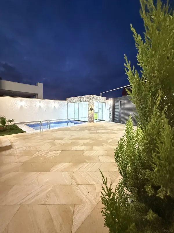 Satılır 4 otaqlı həyət evi 140 m²