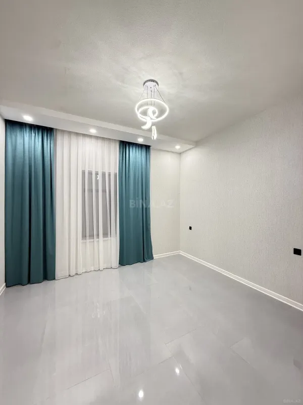 Satılır 4 otaqlı həyət evi 140 m²