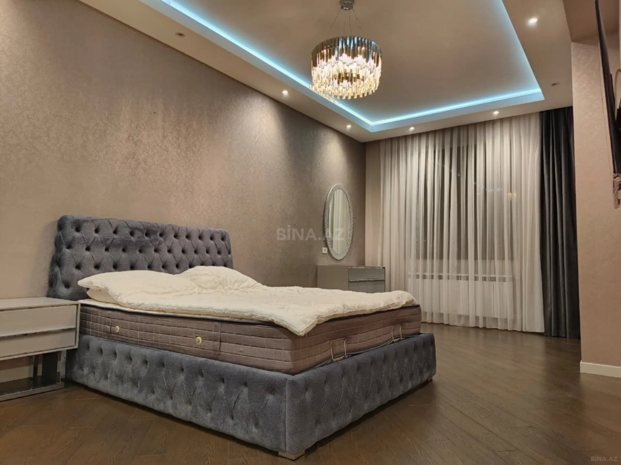 Kirayə verilir 3 otaqlı mənzil 120 m²