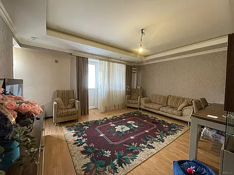 Satılır 3 otaqlı mənzil 100 m²
