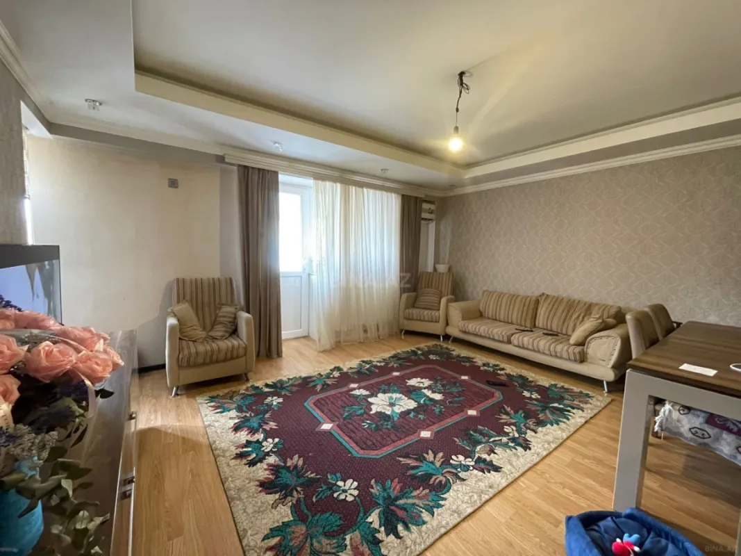 Satılır 3 otaqlı mənzil 100 m²