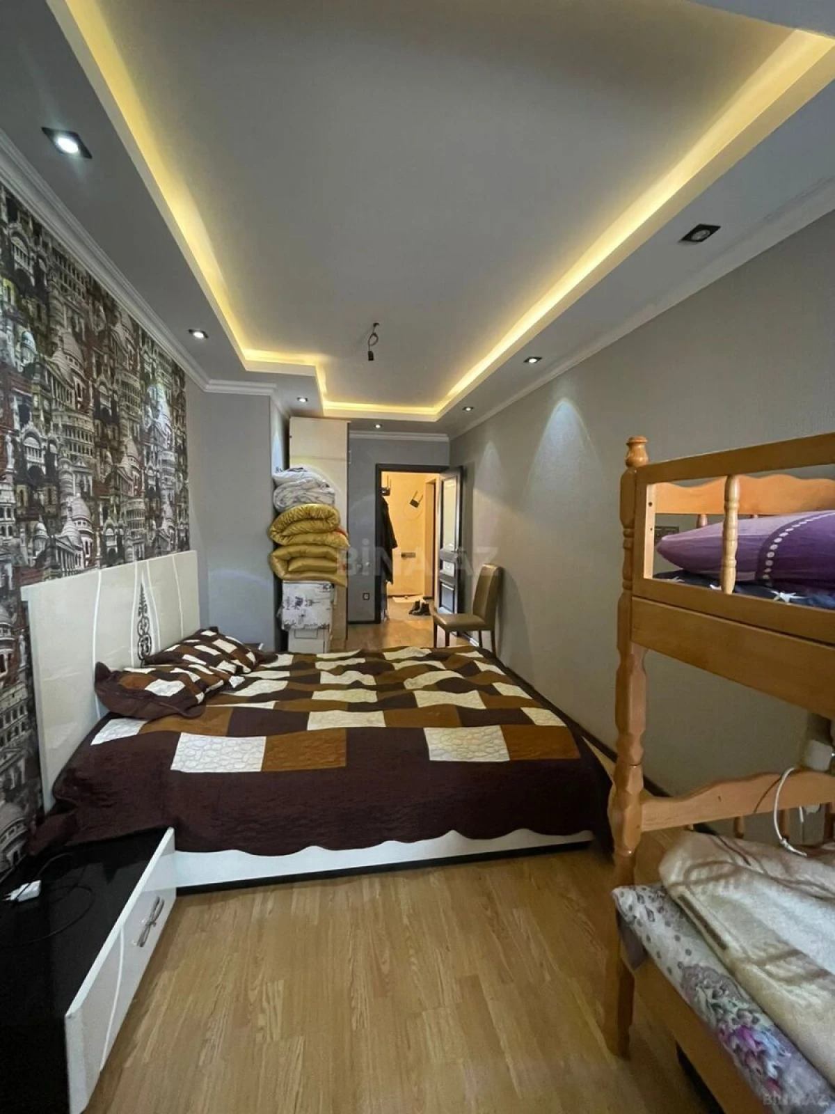 Satılır 3 otaqlı mənzil 100 m²