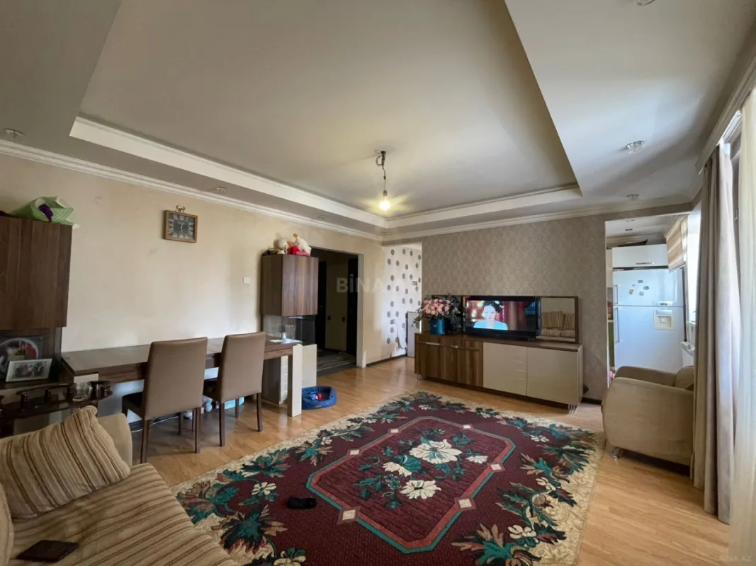 Satılır 3 otaqlı mənzil 100 m²