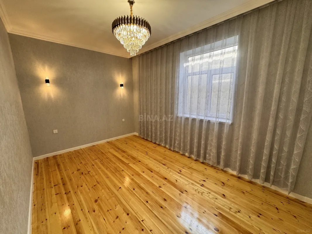 Satılır 4 otaqlı həyət evi 100 m²