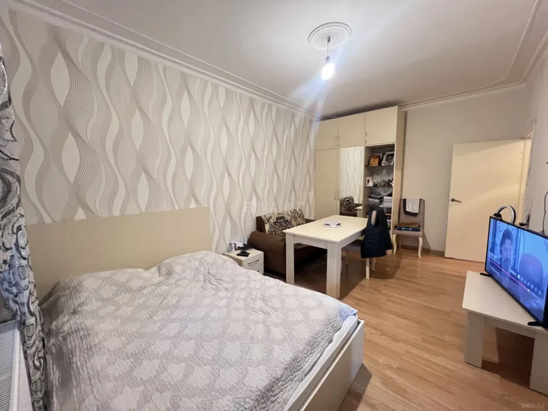 Kirayə verilir 1 otaqlı mənzil 40 m²