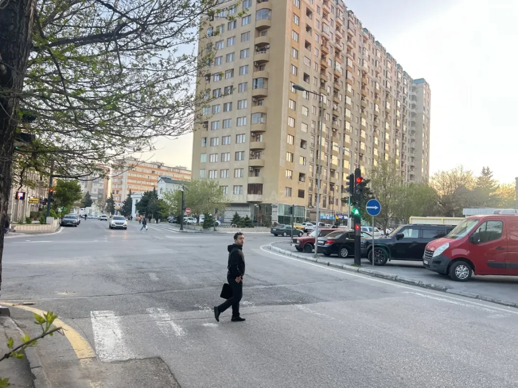 Kirayə verilir 1 otaqlı mənzil 40 m²