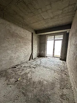 Satılır 1 otaqlı mənzil 64.5 m²