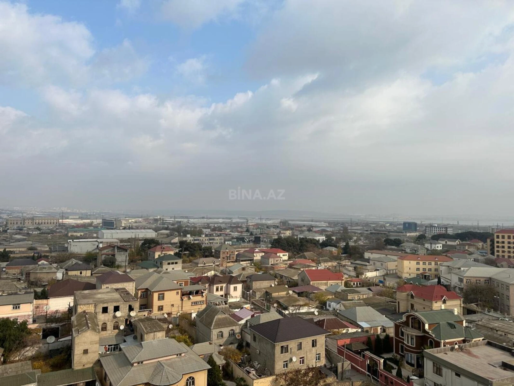 Satılır 1 otaqlı mənzil 64.5 m²