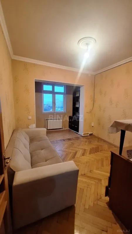 Satılır 2 otaqlı mənzil 45 m²