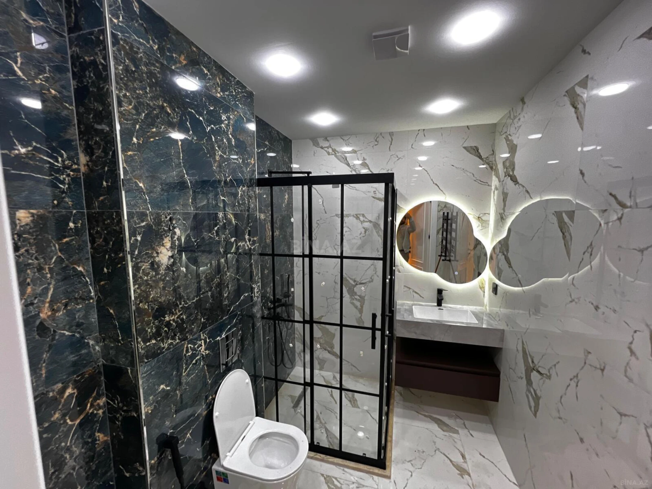 Satılır 3 otaqlı mənzil 115 m²