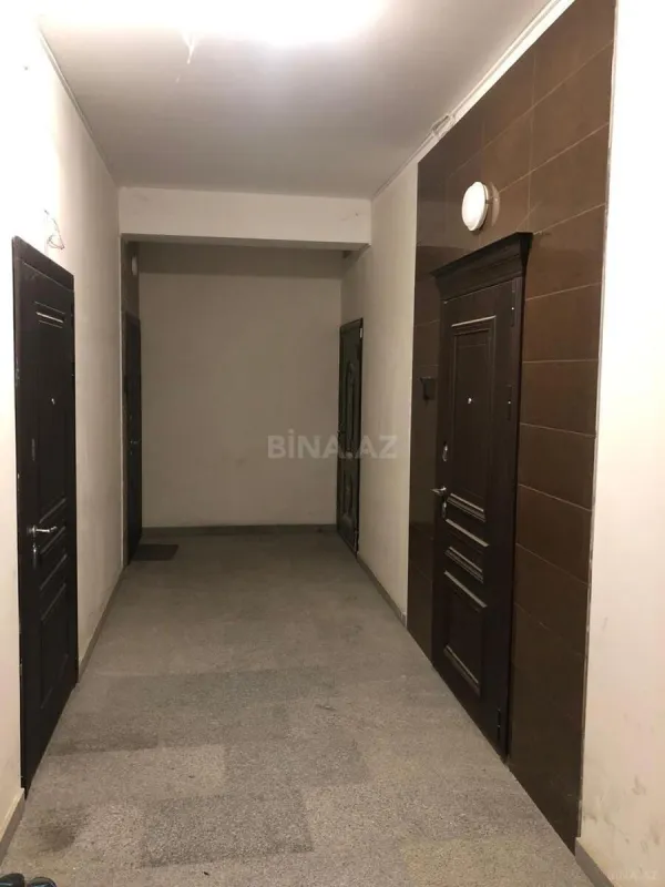 Satılır 2 otaqlı mənzil 105 m²