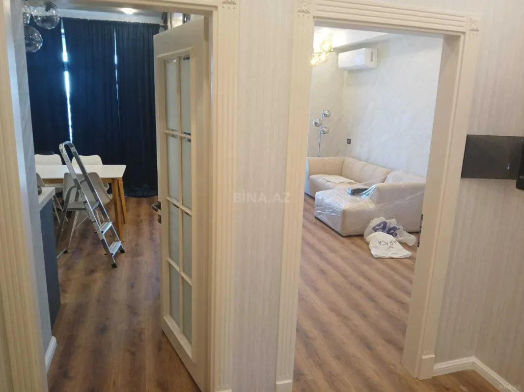 Satılır 2 otaqlı mənzil 80 m²
