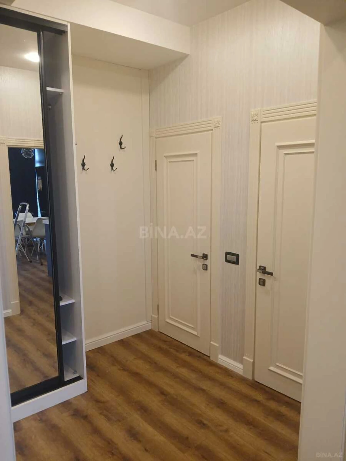 Satılır 2 otaqlı mənzil 80 m²
