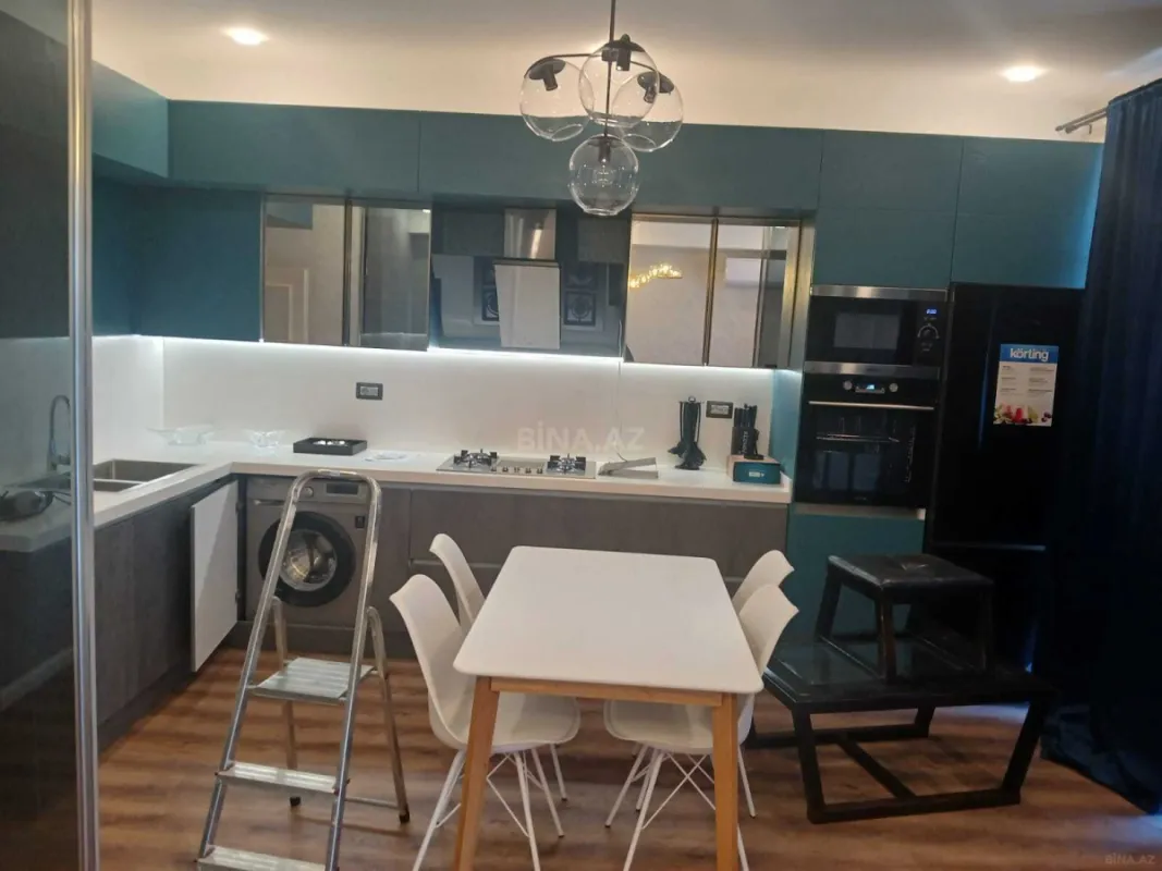 Satılır 2 otaqlı mənzil 80 m²