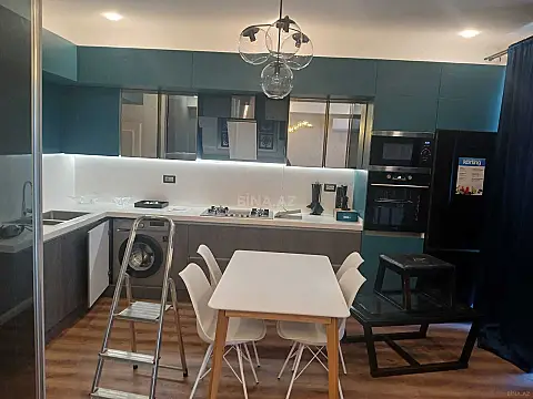 Satılır 2 otaqlı mənzil 80 m²