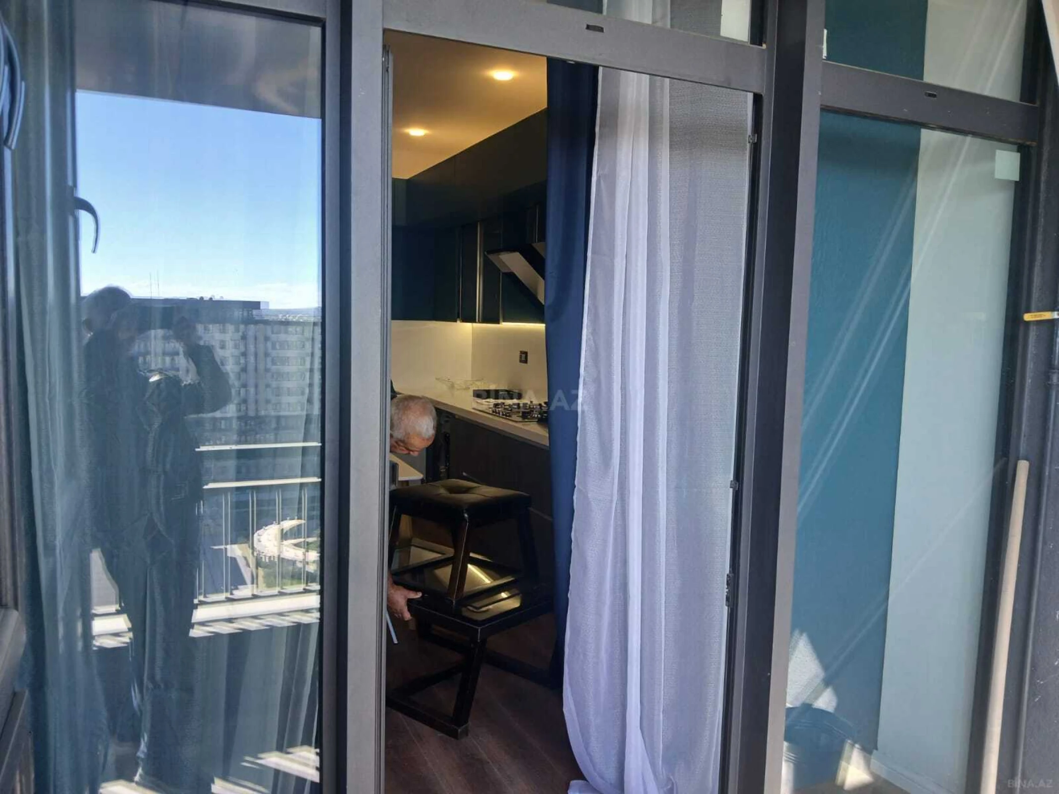Satılır 2 otaqlı mənzil 80 m²