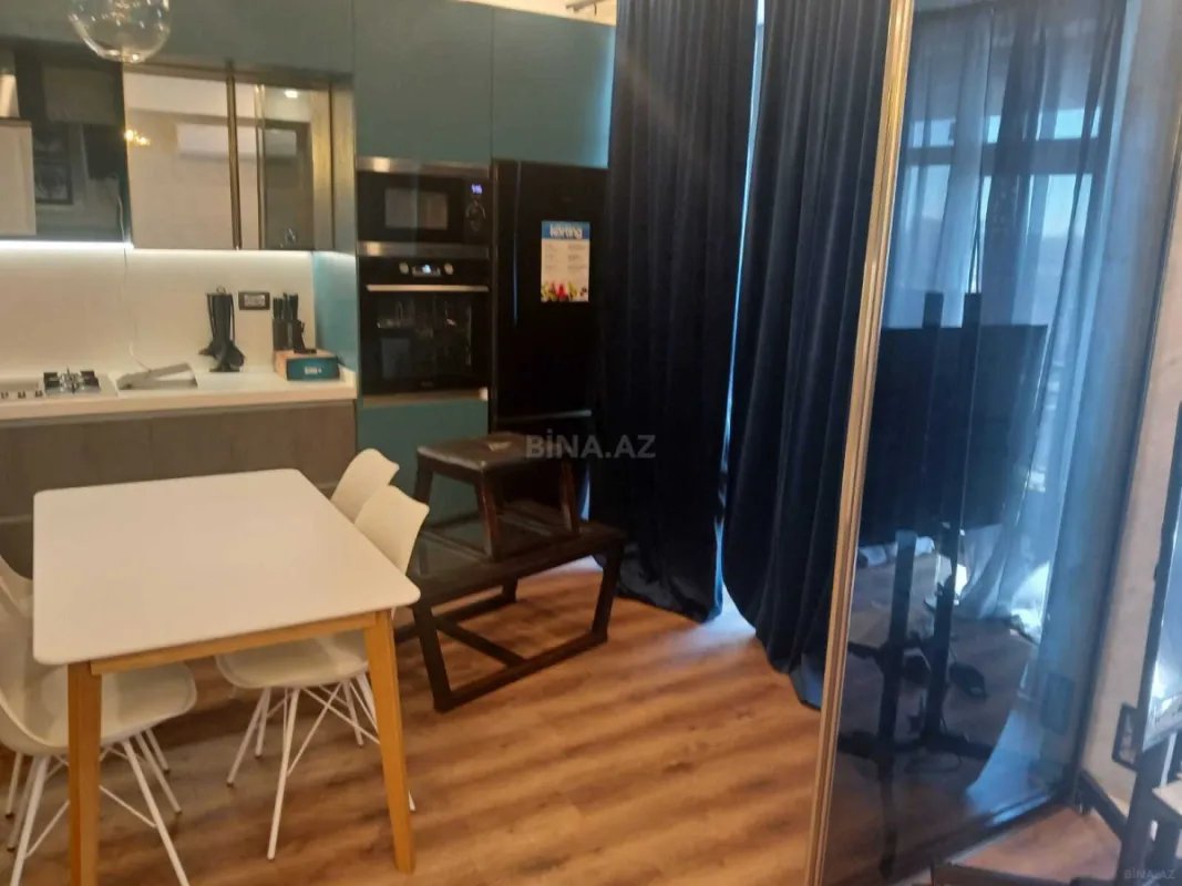 Satılır 2 otaqlı mənzil 80 m²